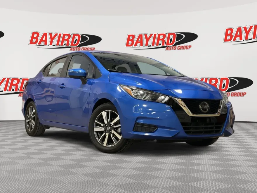 2021 Nissan Versa 1.6 SV photo 1