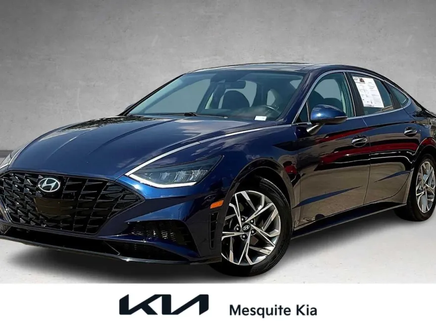 2020 Hyundai Sonata SEL photo 1