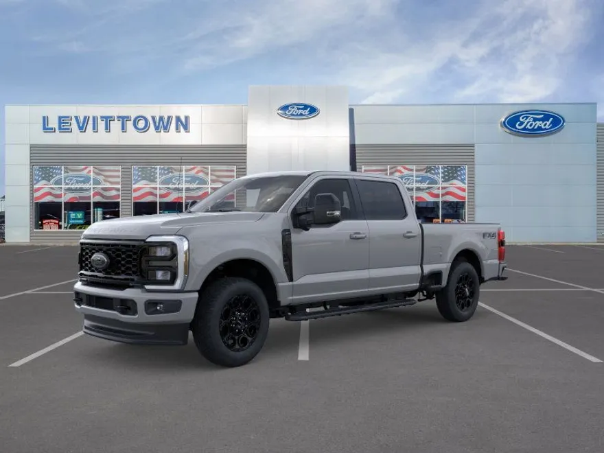 2026 Ford F-350 XLT photo 1