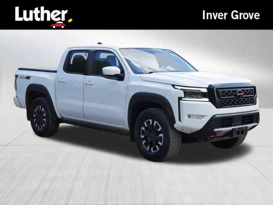 2022 Nissan Frontier PRO-4X photo 1