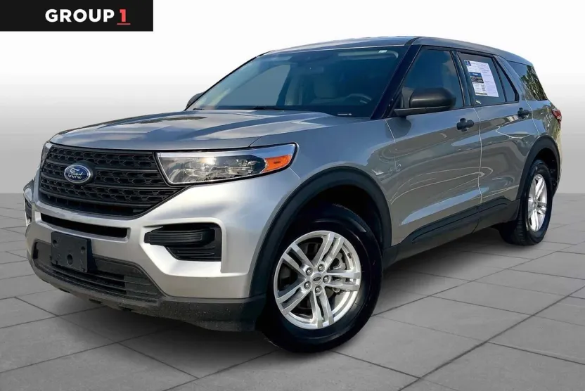 2022 Ford Explorer Base photo 1