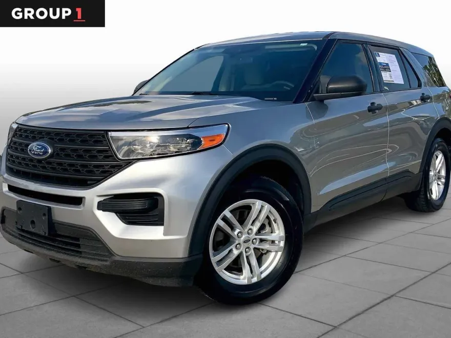2022 Ford Explorer Base photo 1