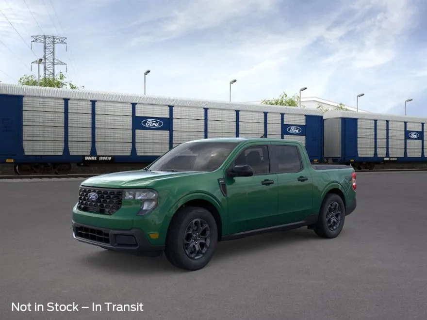 2025 Ford Maverick XLT photo 1