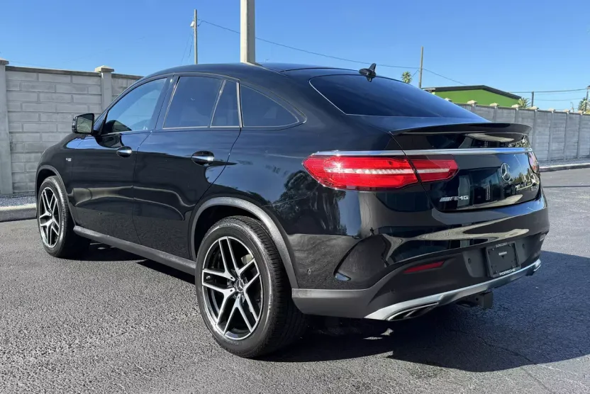 2017 Mercedes Benz GLE 43 AMG Coupe photo 1