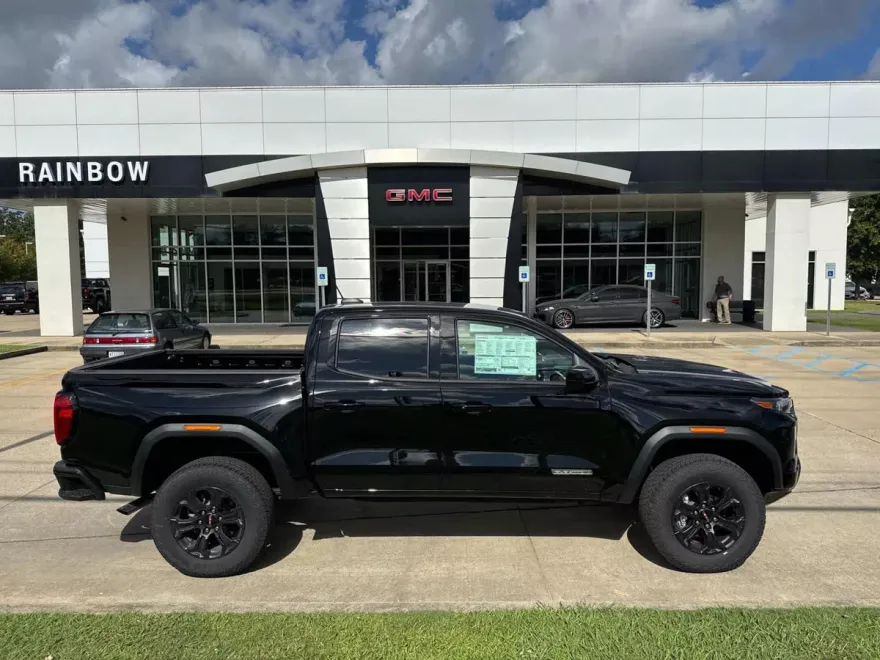 2025 Gmc Canyon Elevation photo 1