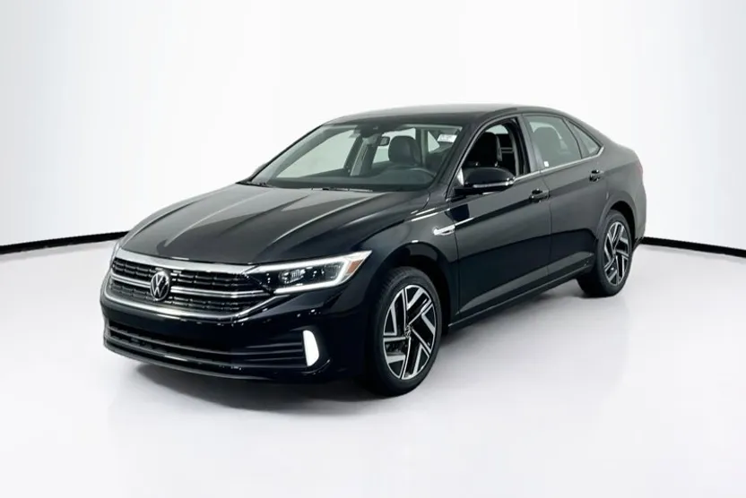 2022 Volkswagen Jetta SEL photo 1