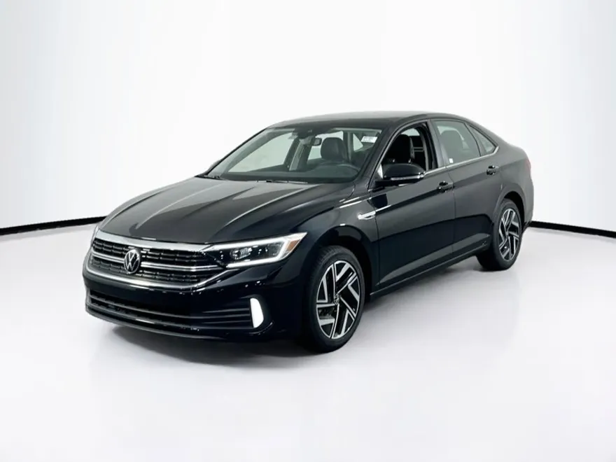 2022 Volkswagen Jetta SEL photo 1