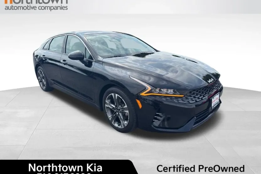 2021 Kia K5 EX photo 1