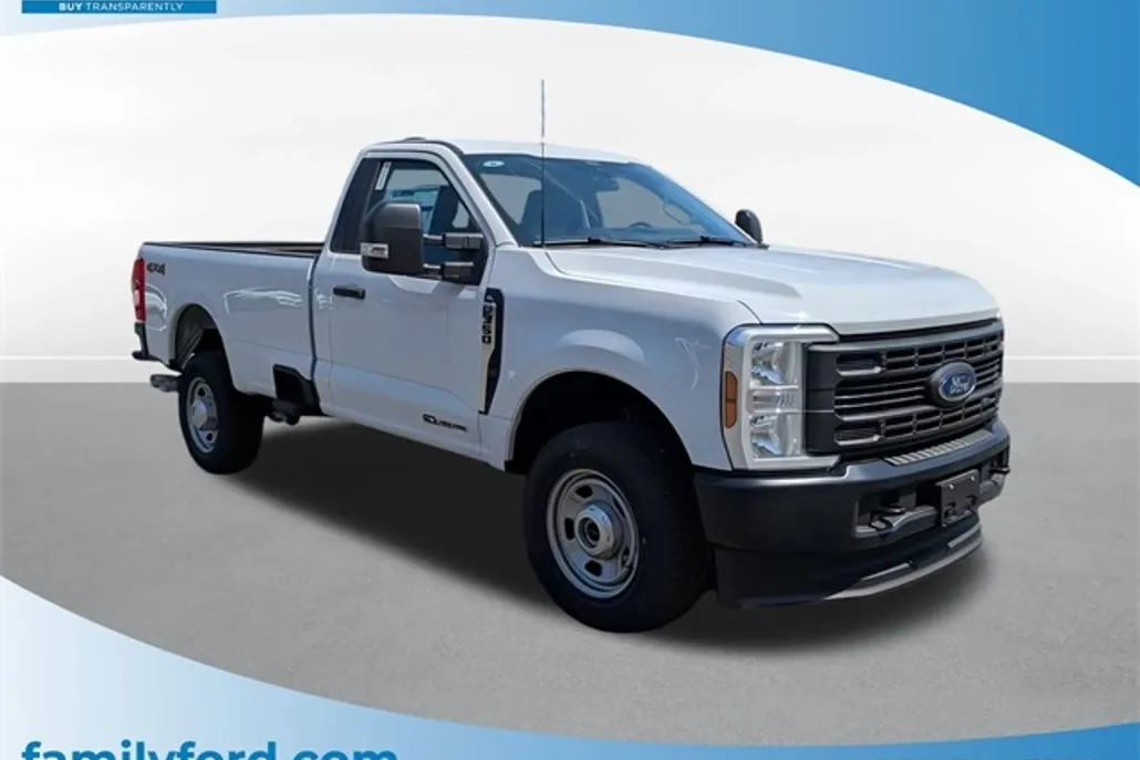 2025 Ford F-350 XL photo 1