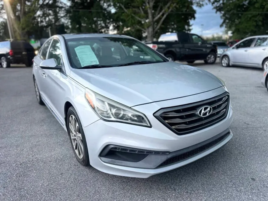 2017 Hyundai Sonata Sport Limited 2.0T photo 1