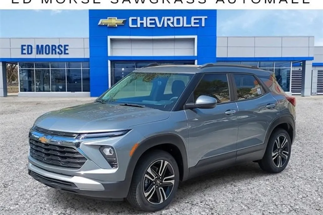 2026 Chevrolet Trailblazer LT photo 1