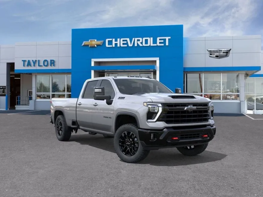 2026 Chevrolet Silverado 3500HD LT photo 1