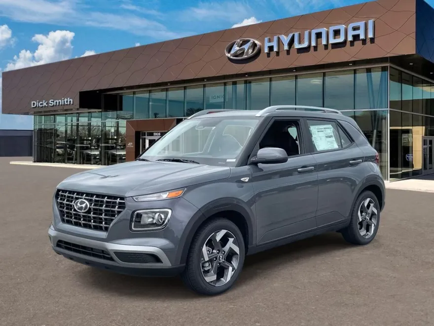 2026 Hyundai Venue SEL photo 1