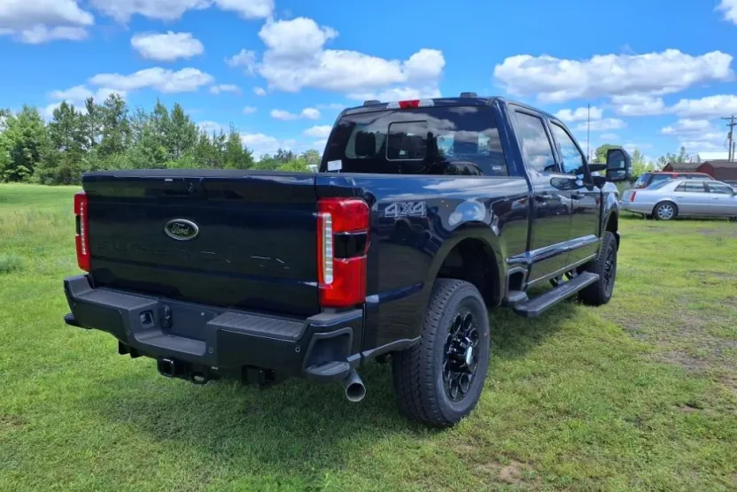 2025 Ford F-250 XL photo 1
