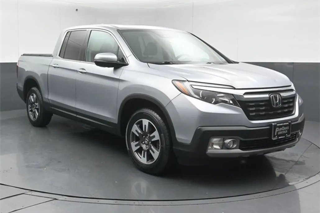 2017 Honda Ridgeline RTL-E photo 1