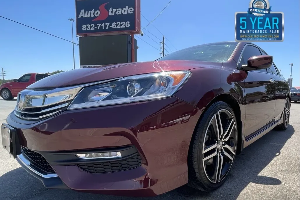 2017 Honda Accord Sport photo 1