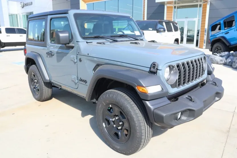 2025 Jeep Wrangler Sport photo 1