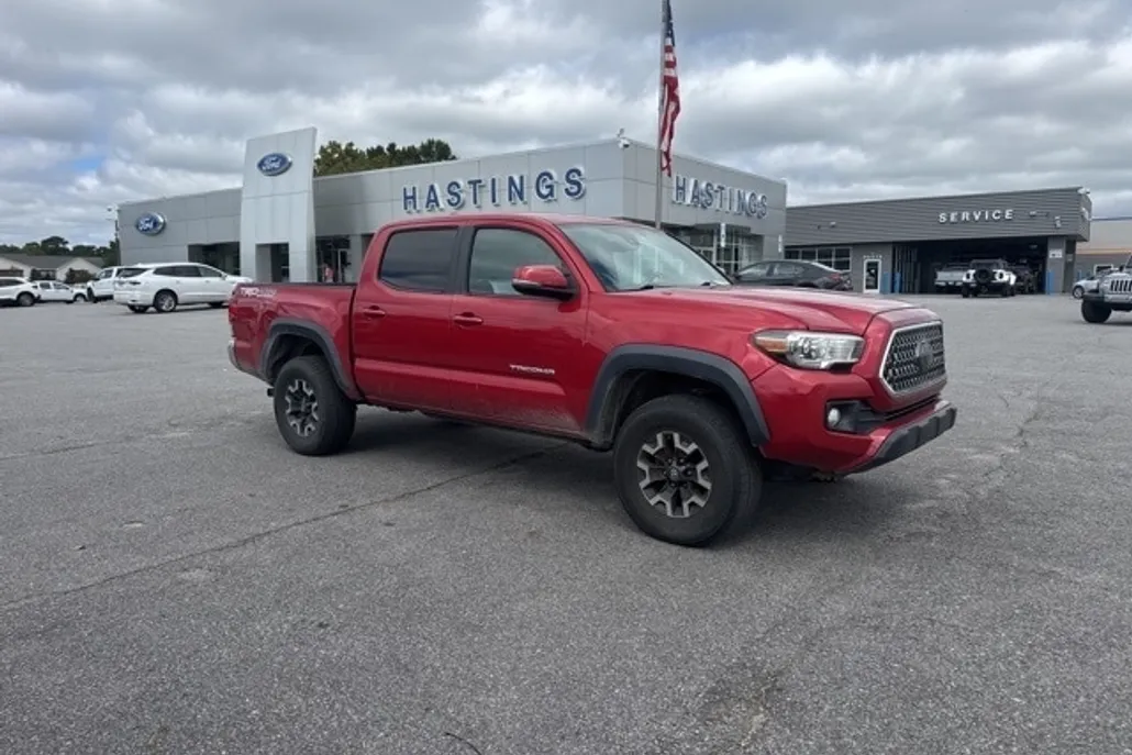 2018 Toyota Tacoma SR5 TRD Pro Sport photo 1