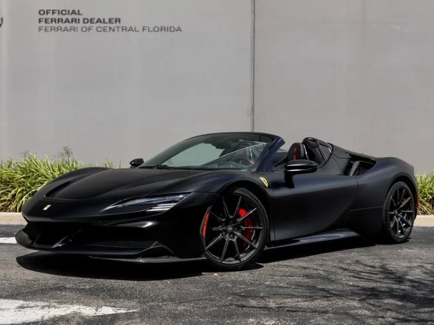 2022 Ferrari SF90 Spider photo 1