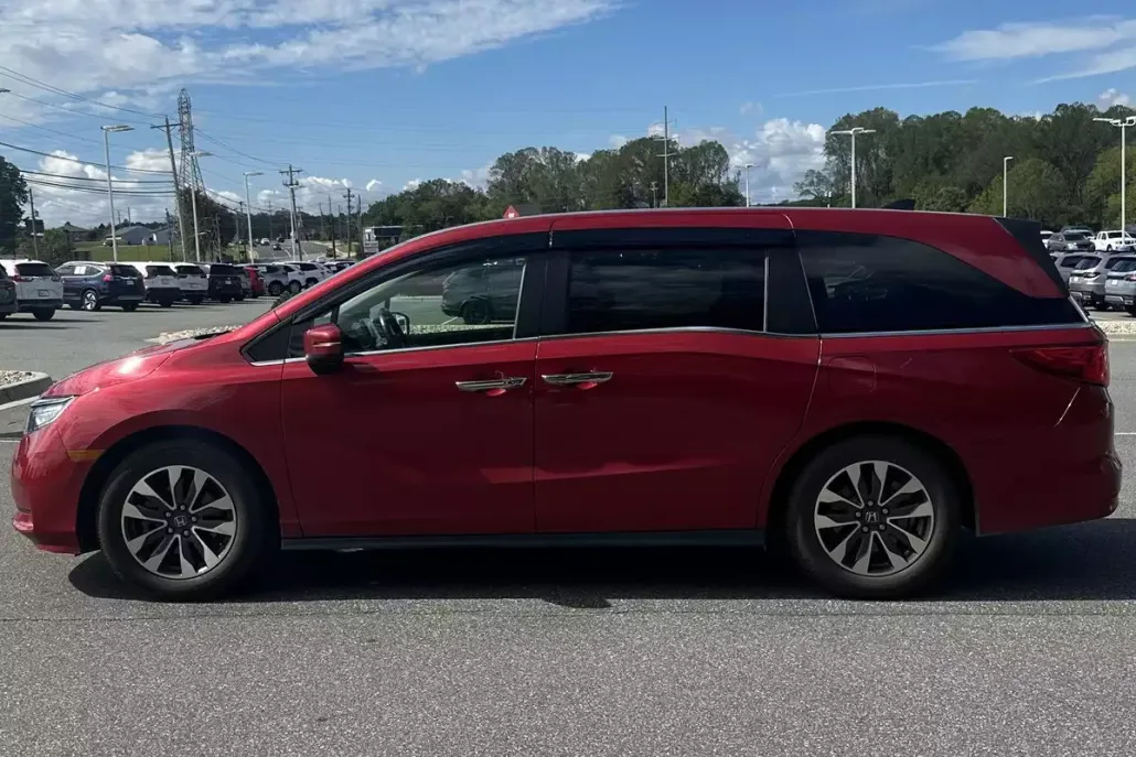 2022 Honda Odyssey EX-L photo 1