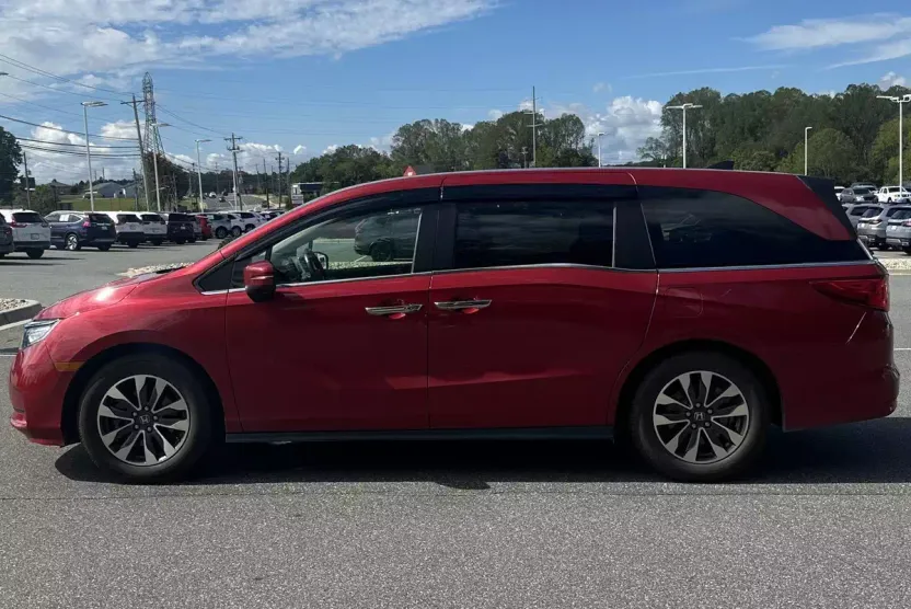 2022 Honda Odyssey EX-L photo 1