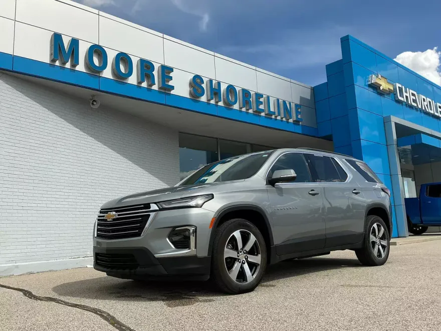2023 Chevrolet Traverse Leather photo 1