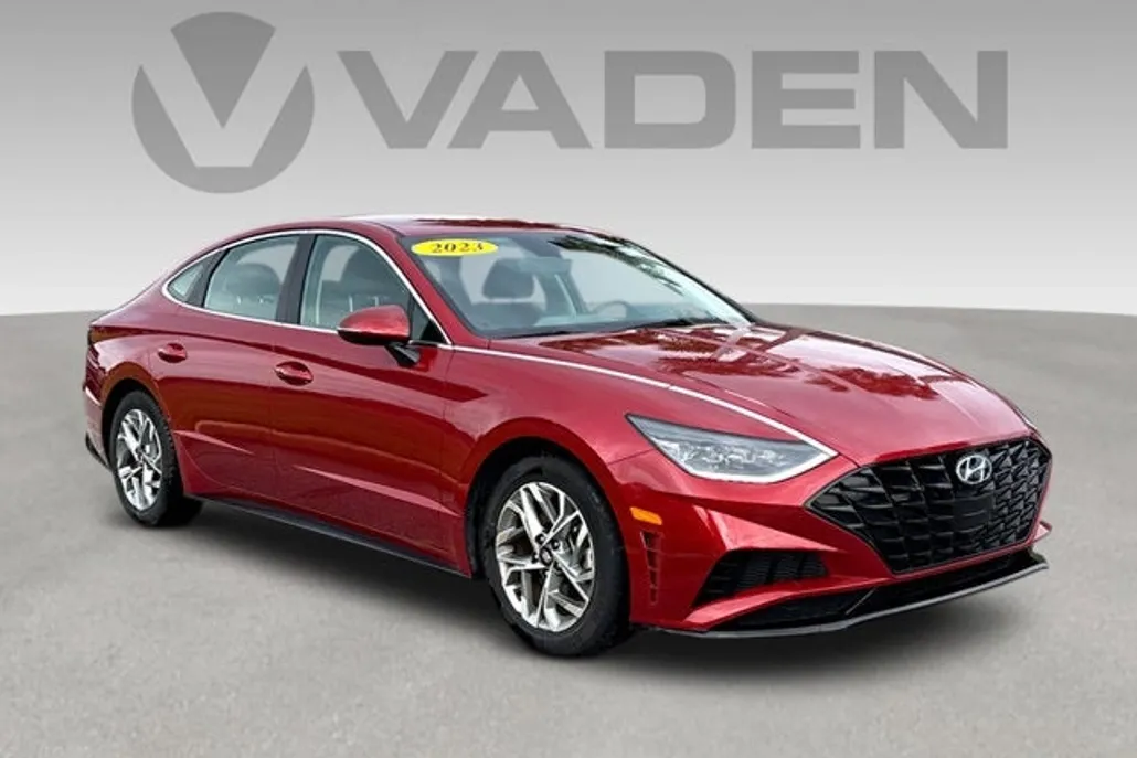2023 Hyundai Sonata SEL photo 1