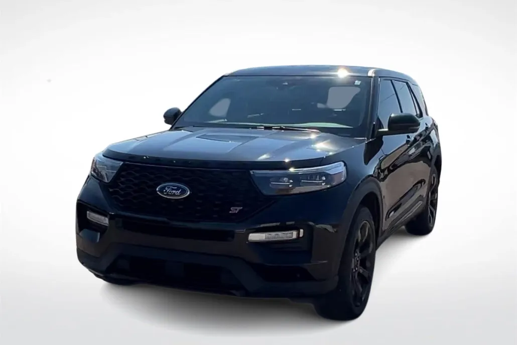 2022 Ford Explorer ST photo 1