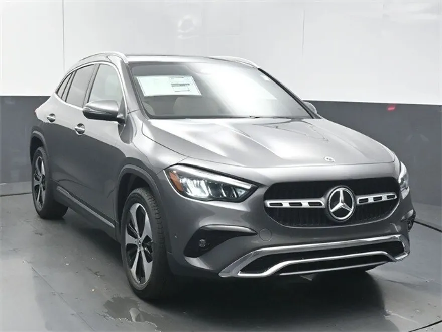 2026 Mercedes Benz GLA 250 photo 1