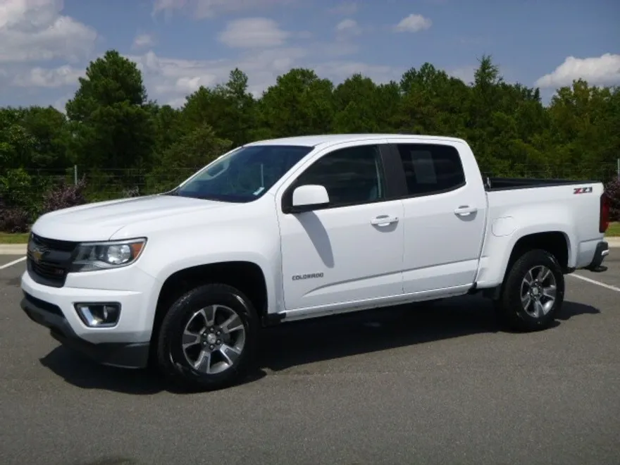 2015 Chevrolet Colorado Z71 photo 1