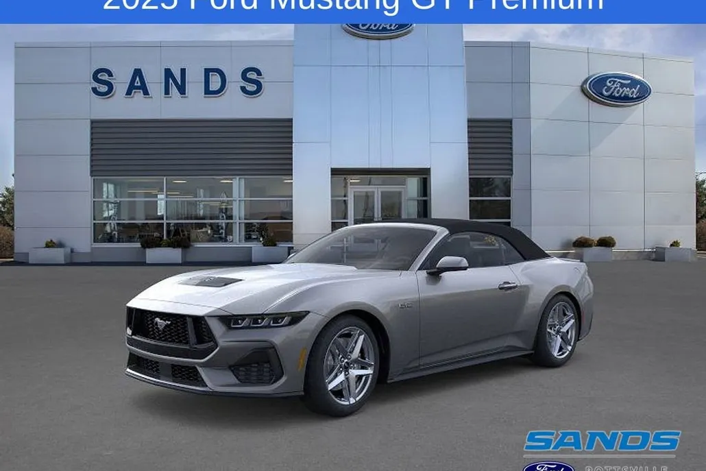 2025 Ford Mustang GT Premium photo 1