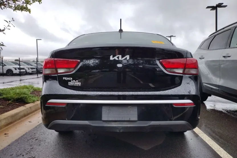 2023 Kia Rio LX S photo 1