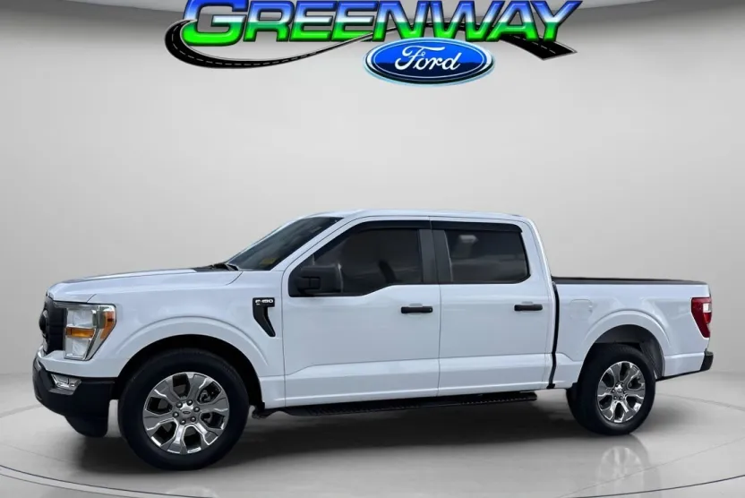2021 Ford F-150 XL photo 1