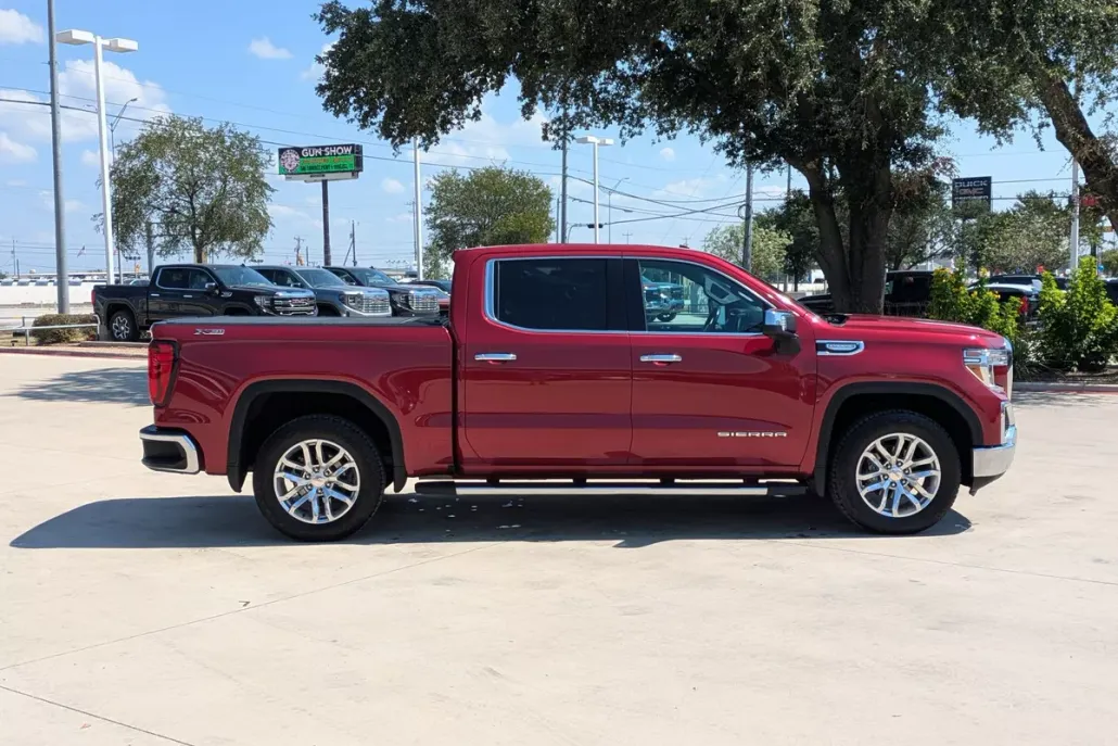 2019 Gmc Sierra 1500 SLT photo 1