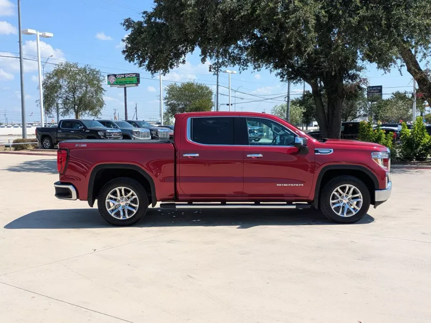 2019 Gmc Sierra 1500 SLT photo 1