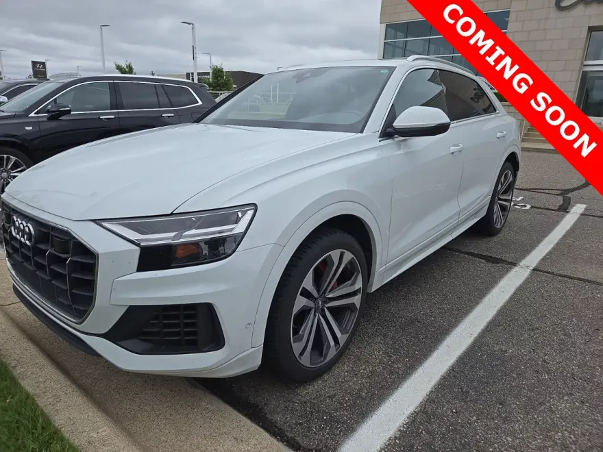 2019 Audi Q8 Premium Plus photo 1