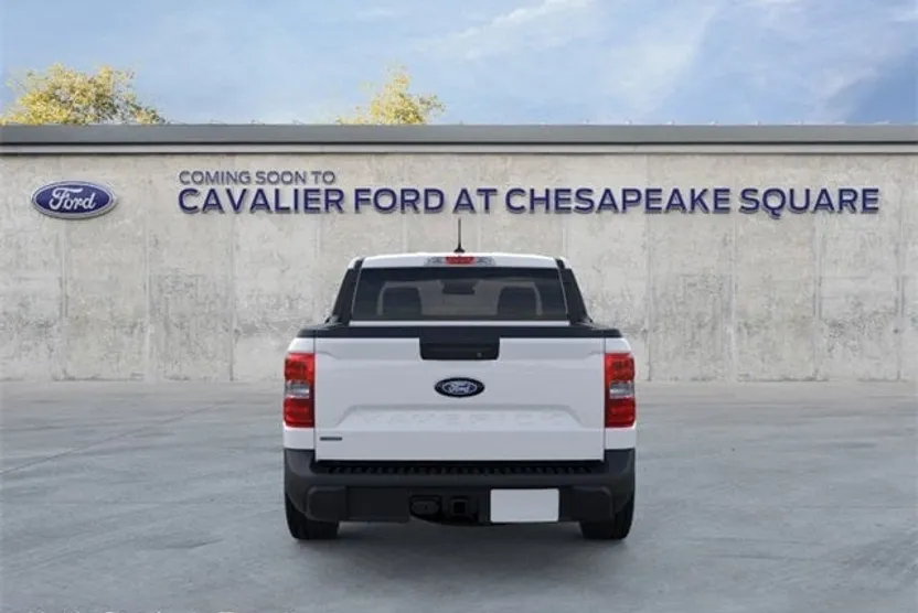 2025 Ford Maverick XL photo 1