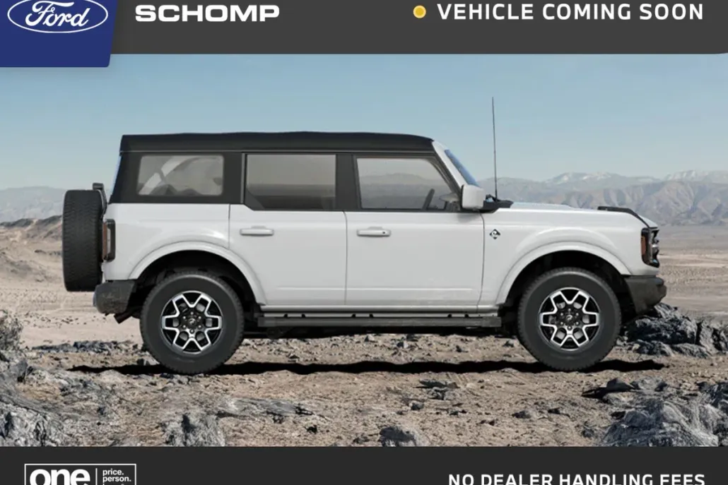 2025 Ford Bronco Outer Banks photo 1