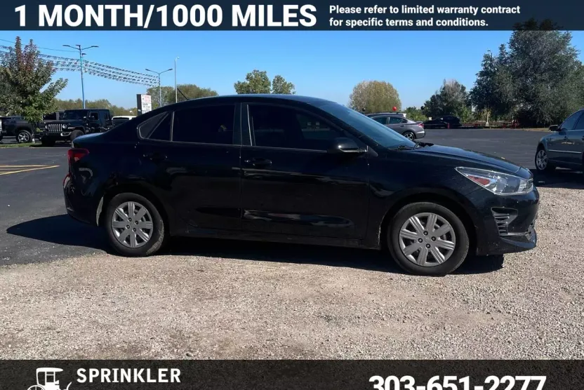 2022 Kia Rio LX photo 1