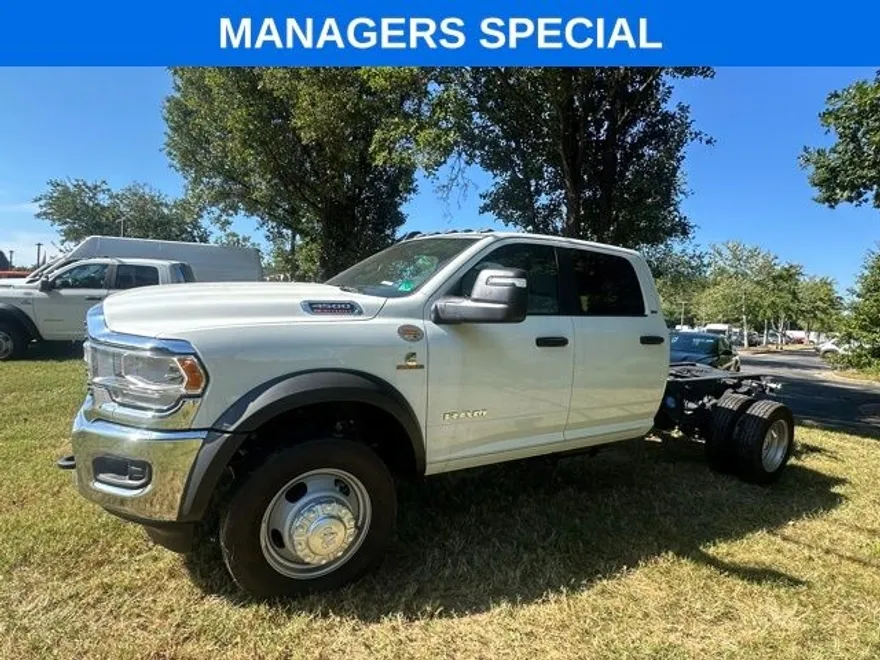 2024 Ram 4500 SLT photo 1