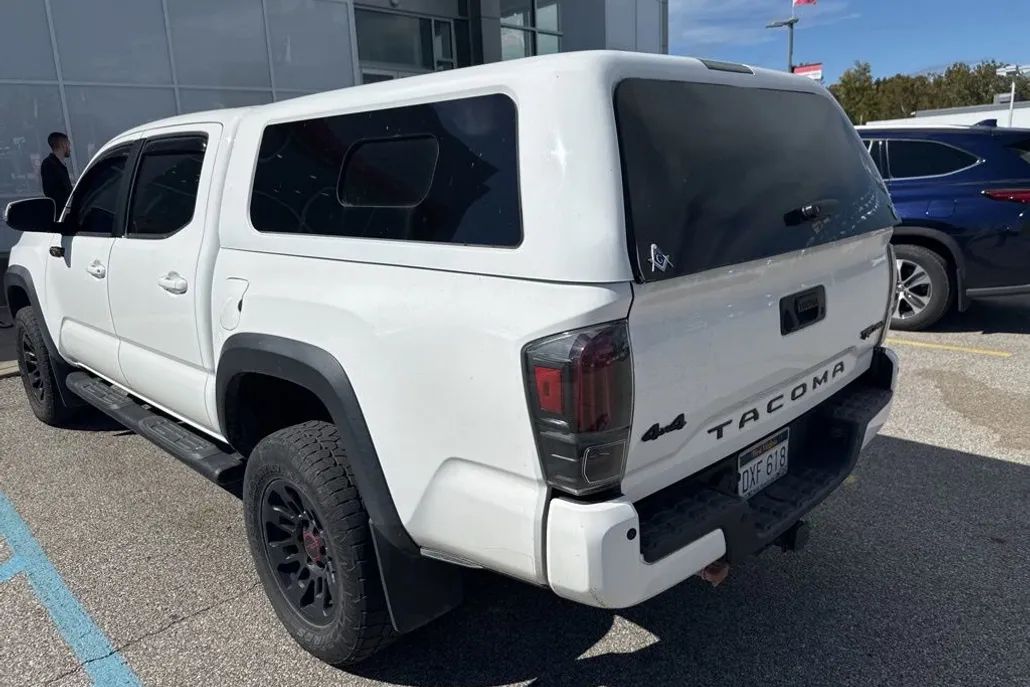 2019 Toyota Tacoma TRD Pro photo 1