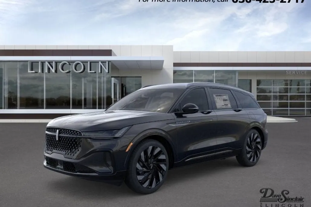 2025 Lincoln Nautilus Reserve photo 1