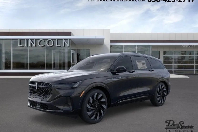 2025 Lincoln Nautilus Reserve photo 1