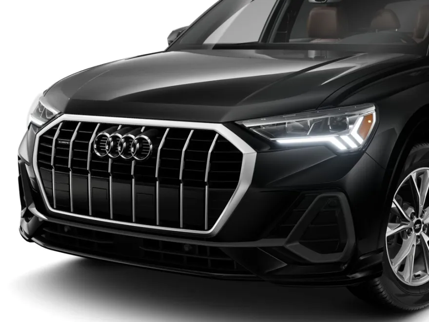 2025 Audi Q3 45 TFSI S line Premium photo 2
