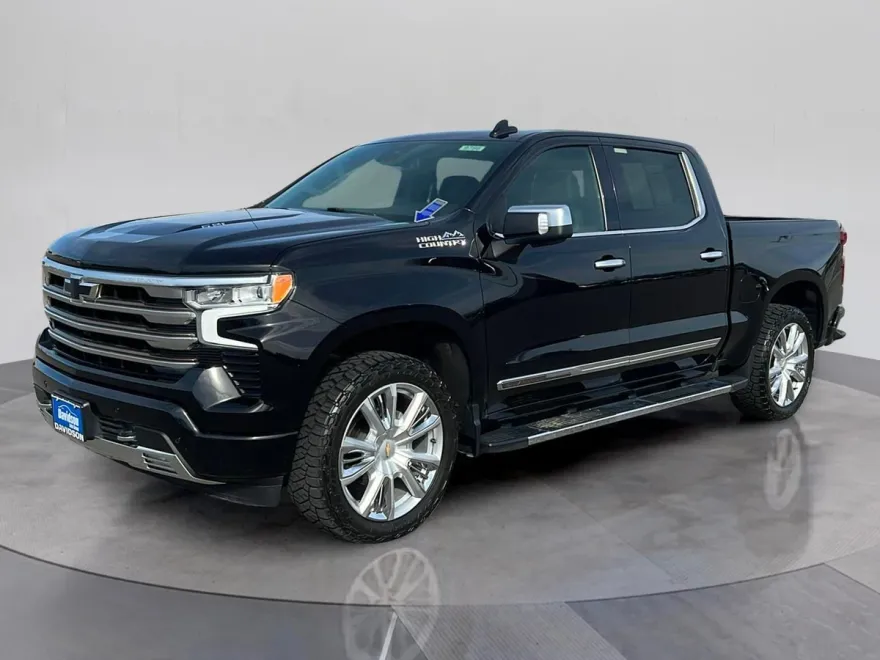 2022 Chevrolet Silverado 1500 High Country photo 1