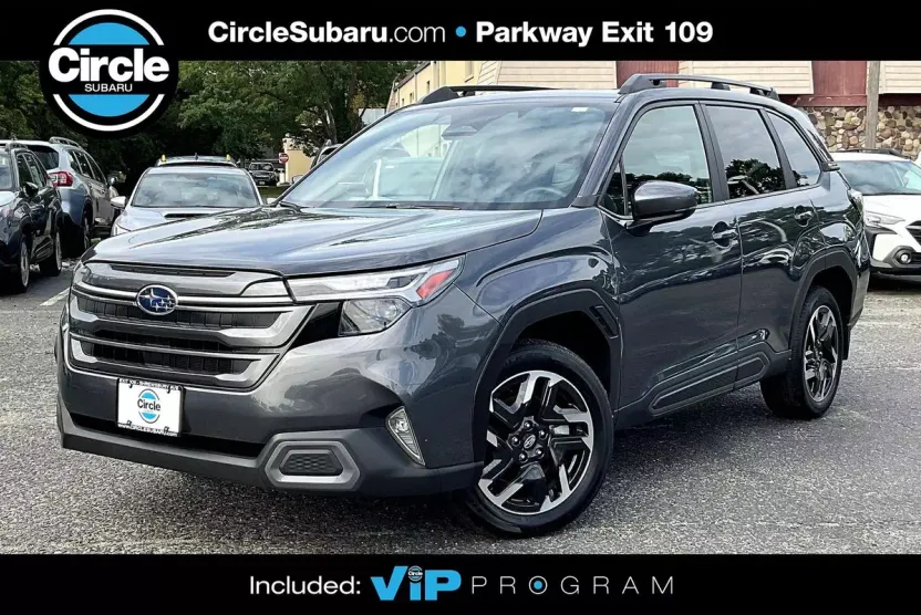 2025 Subaru Forester Limited photo 1