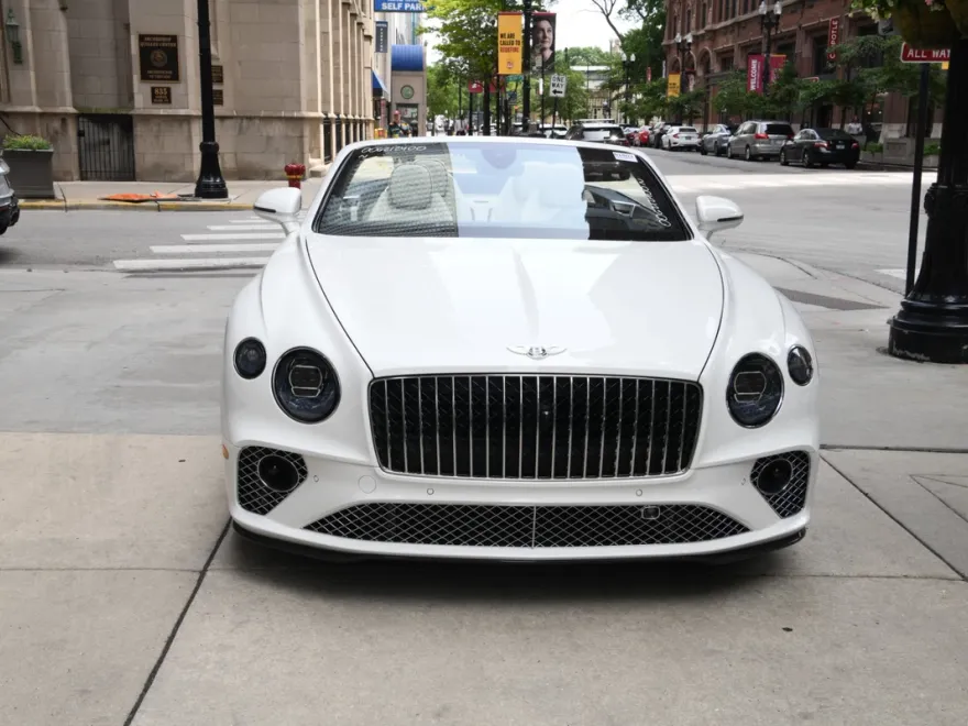 2024 Bentley Continental GTC Azure V8 photo 1