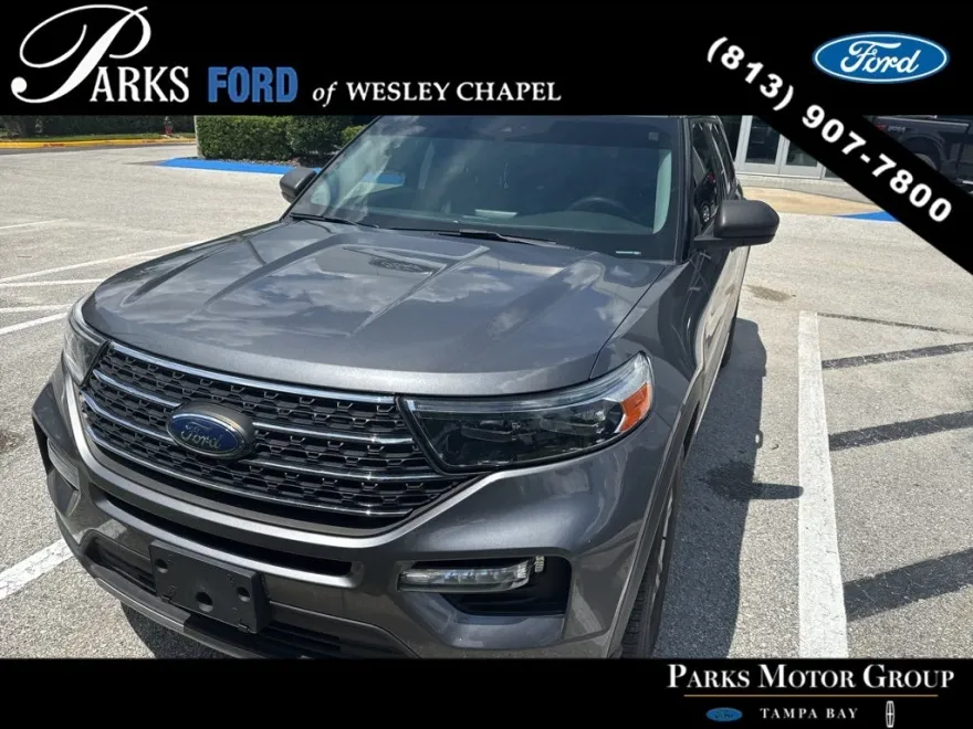 2022 Ford Explorer XLT photo 1
