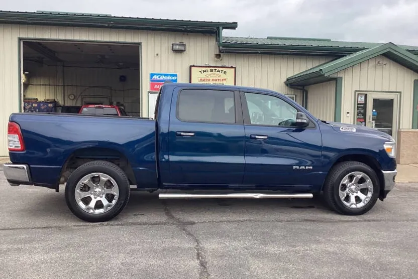 2019 Ram 1500 Big Horn photo 1