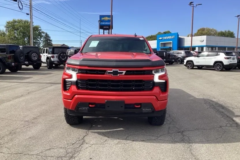 2023 Chevrolet Silverado 1500 RST photo 1